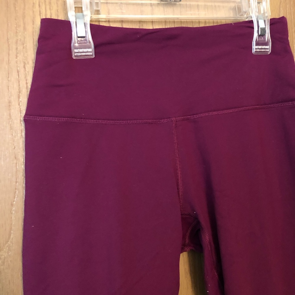 Magenta leggings
